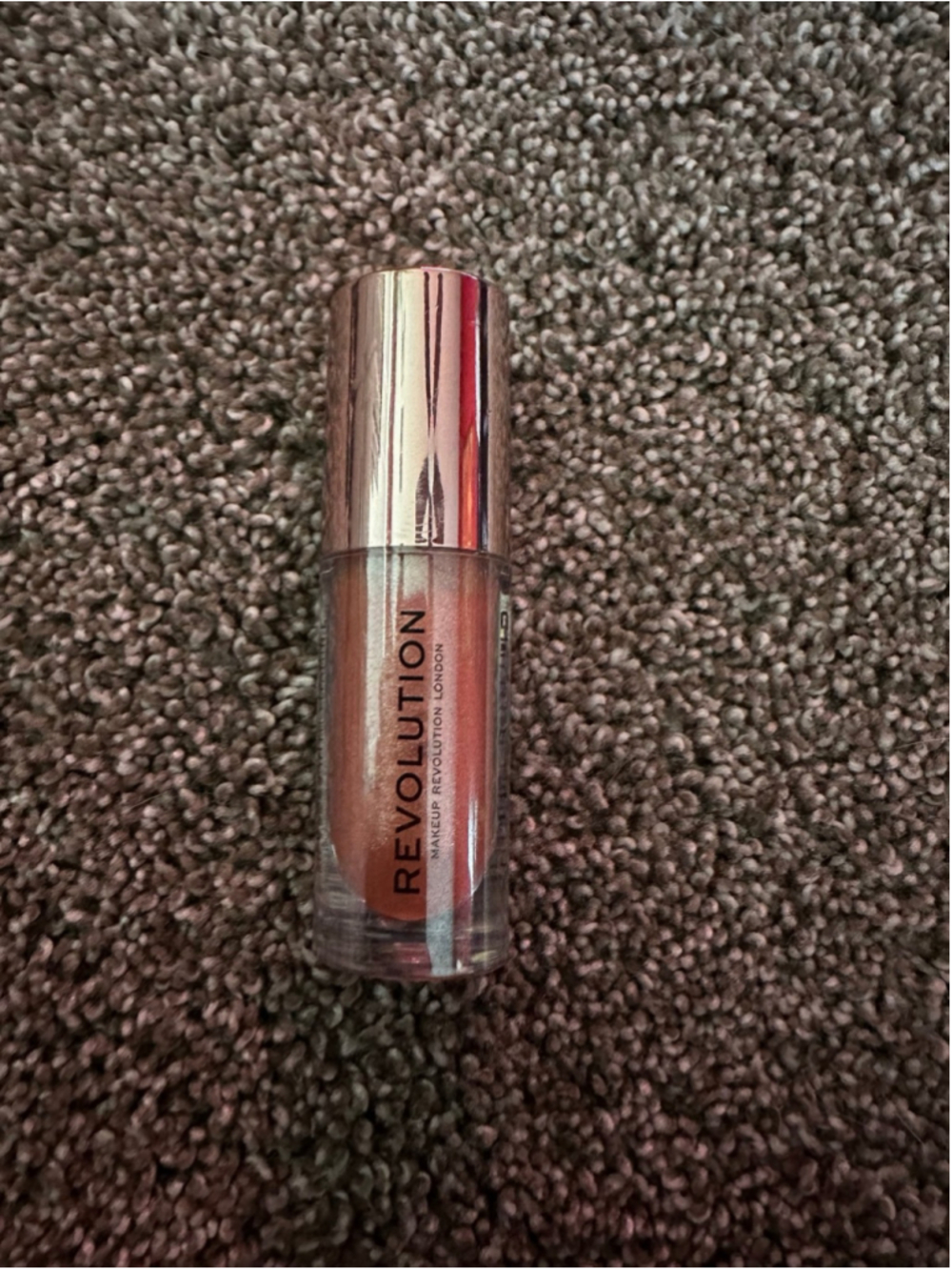 Revolution shimmer bomb lip gloss